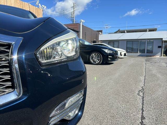 NISSAN FUGA HYBRID 2015