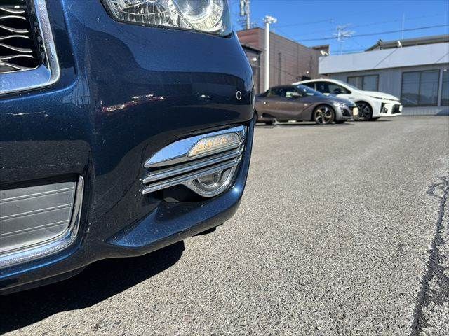 NISSAN FUGA HYBRID 2015