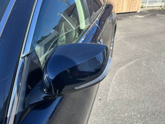 NISSAN FUGA HYBRID 2015