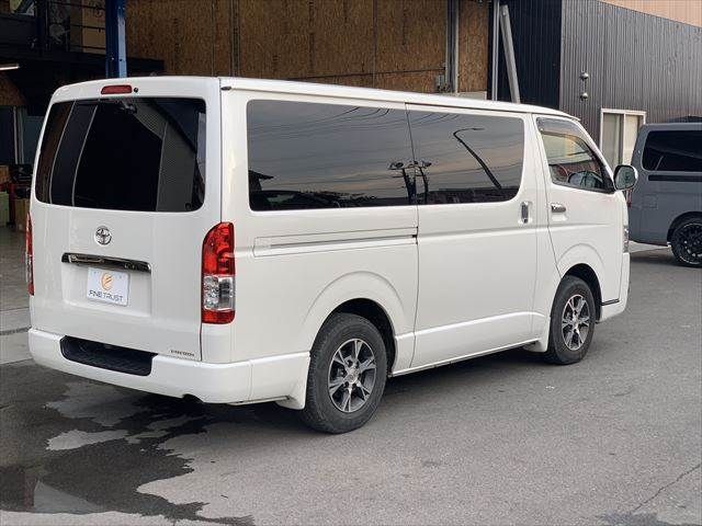 TOYOTA HIACE van 2WD 2018