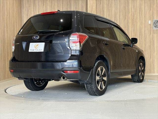 SUBARU FORESTER 2016