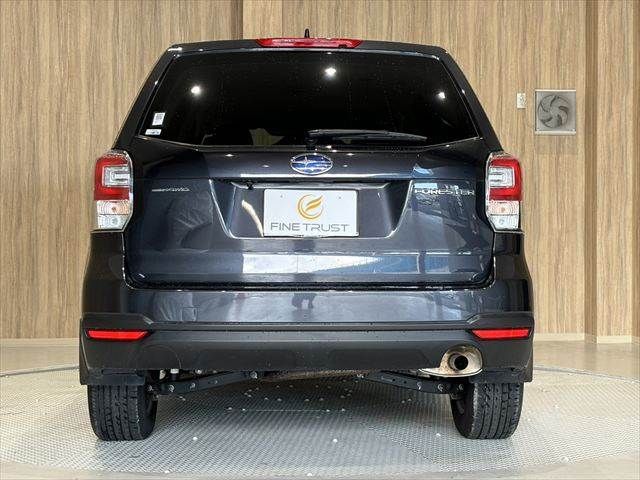 SUBARU FORESTER 2016