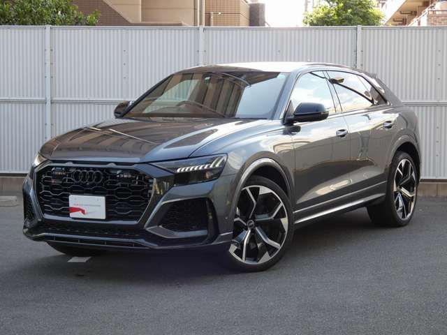 AUDI AUDI RS Q8 2022