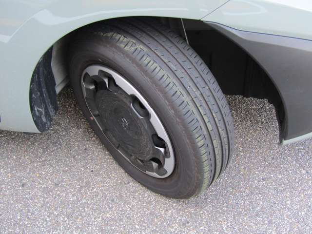 TOYOTA SIENTA HYBRID 2023