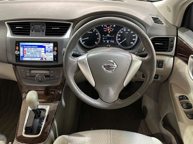 NISSAN Sylphy 2014