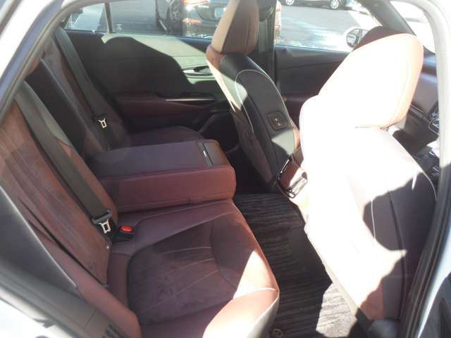 TOYOTA CROWN hardtop 2018