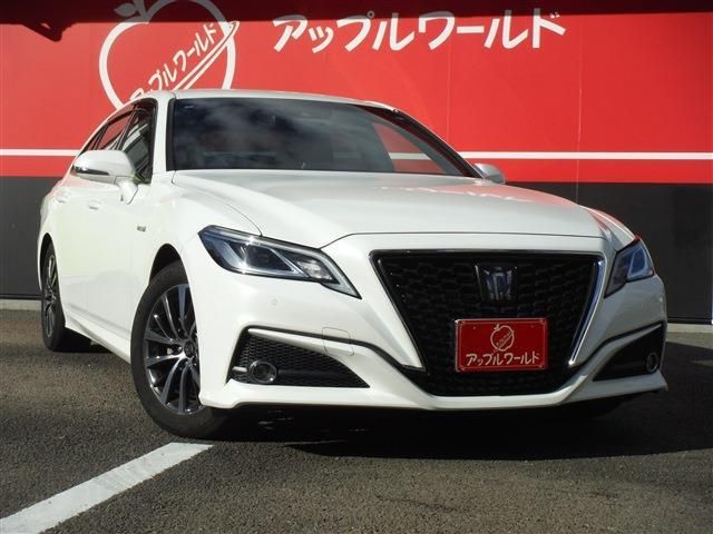 TOYOTA CROWN hardtop 2019