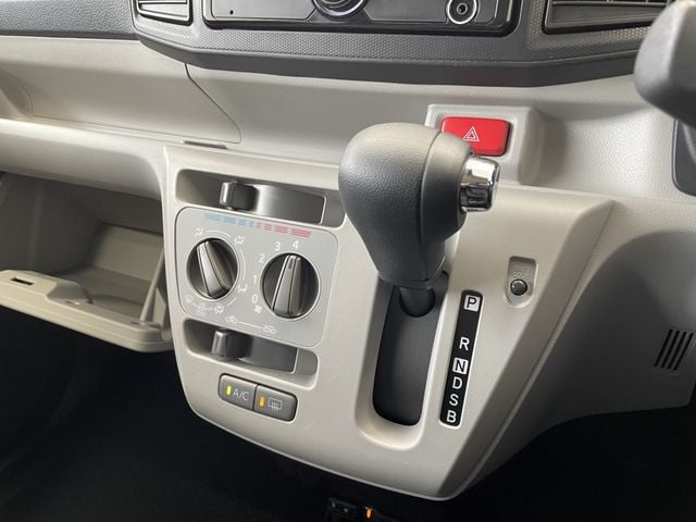 DAIHATSU MIRA e:S 2020