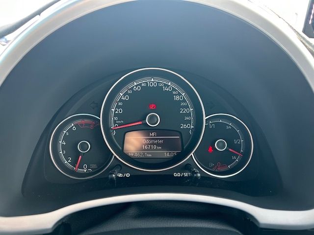 VOLKSWAGEN VOLKSWAGEN The BEETLE 2020