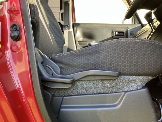 SUZUKI Spacia GEAR 2019