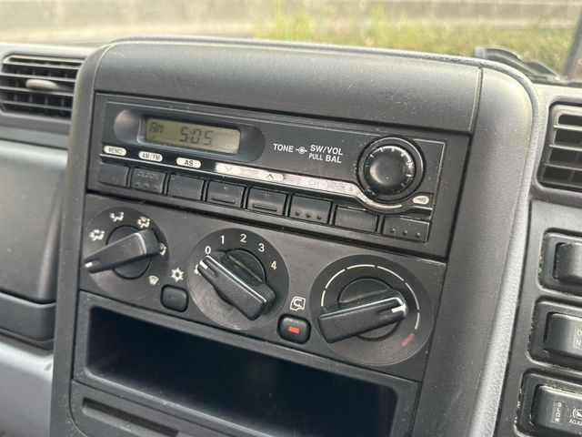 MITSUBISHI CANTER 2005