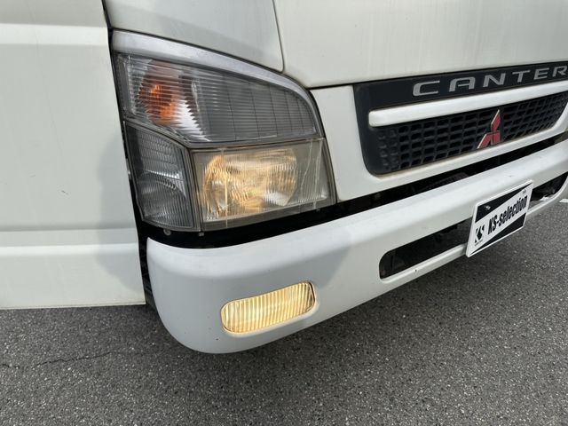 MITSUBISHI CANTER 2005