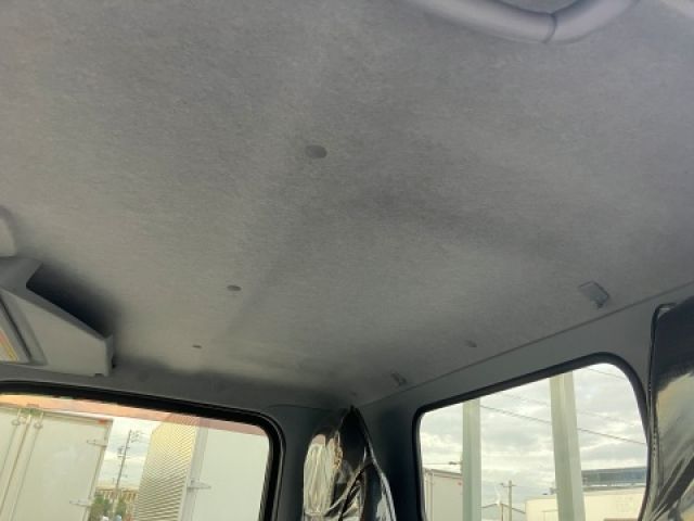 MITSUBISHI CANTER 2018