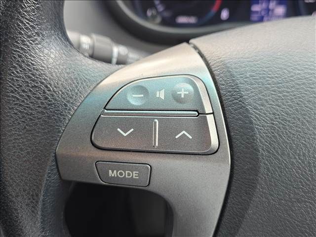 TOYOTA MARK X ZIO 2013