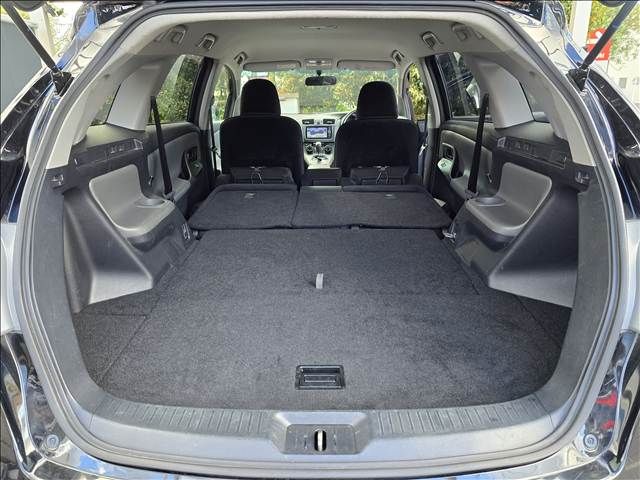 TOYOTA MARK X ZIO 2013