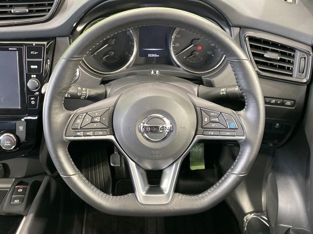 NISSAN X-TRAIL 4WD 2019