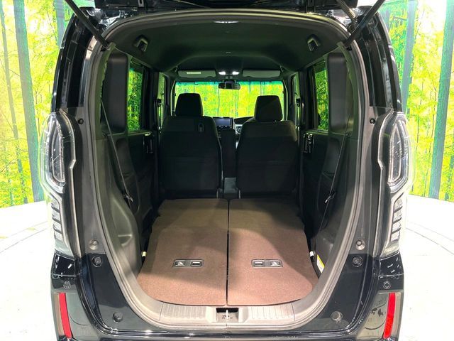 HONDA N BOX CUSTOM 2018