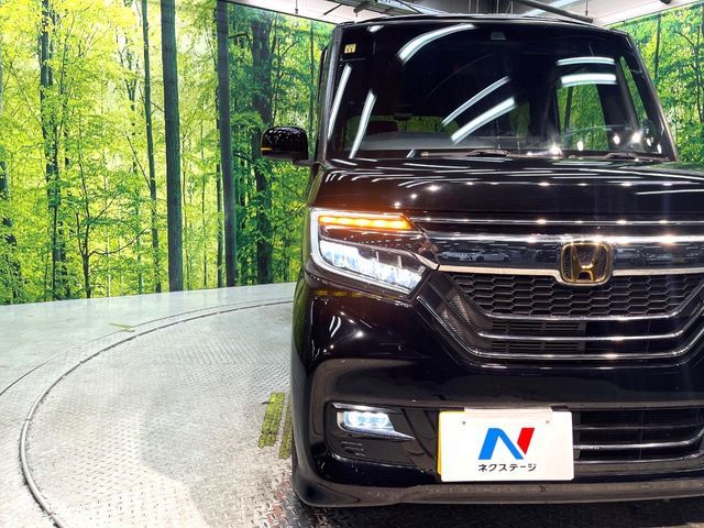 HONDA N BOX CUSTOM 2018