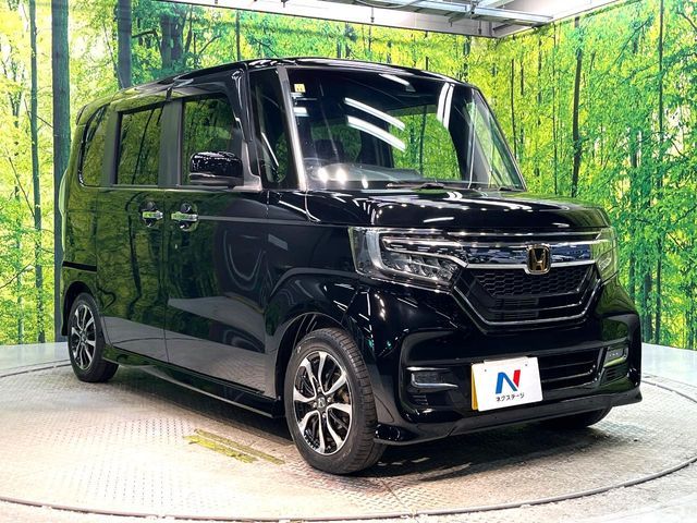 HONDA N BOX CUSTOM 2018