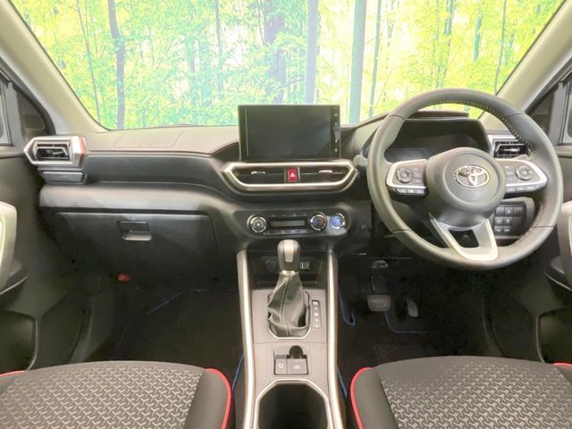 TOYOTA RAIZE HYBRID 2024