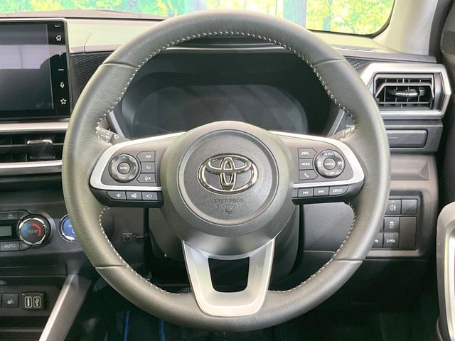 TOYOTA RAIZE HYBRID 2024