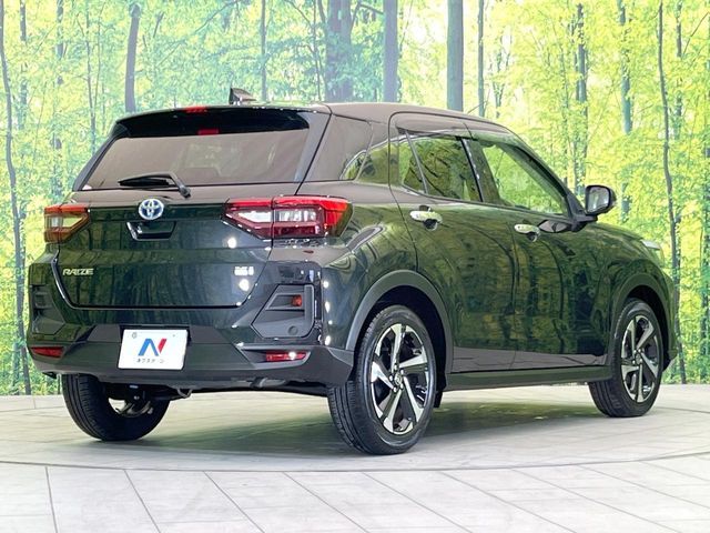 TOYOTA RAIZE HYBRID 2024