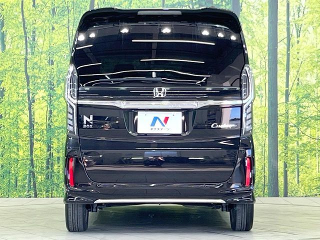 HONDA N BOX CUSTOM 2022