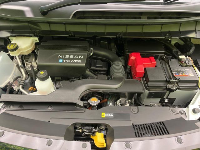 NISSAN SERENA  WG 2024