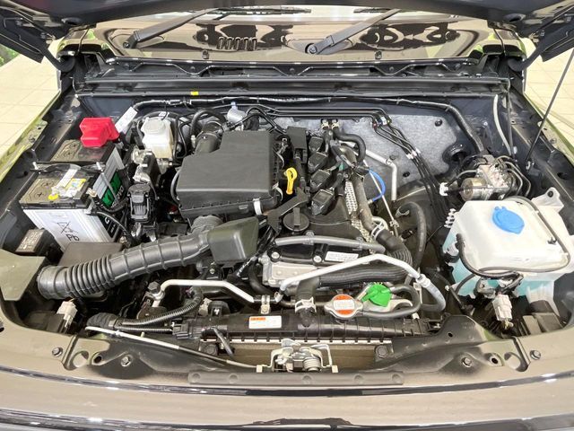 SUZUKI JIMNY NOMADE 2025