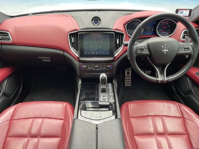 MASERATI MASERATI GHIBLI Sedan 2018