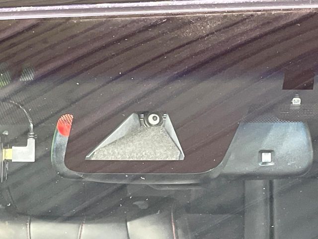 TOYOTA HARRIER 2WD 2017