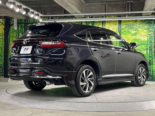 TOYOTA HARRIER 2WD 2017