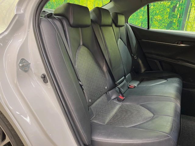 TOYOTA CAMRY HYBRID 2019