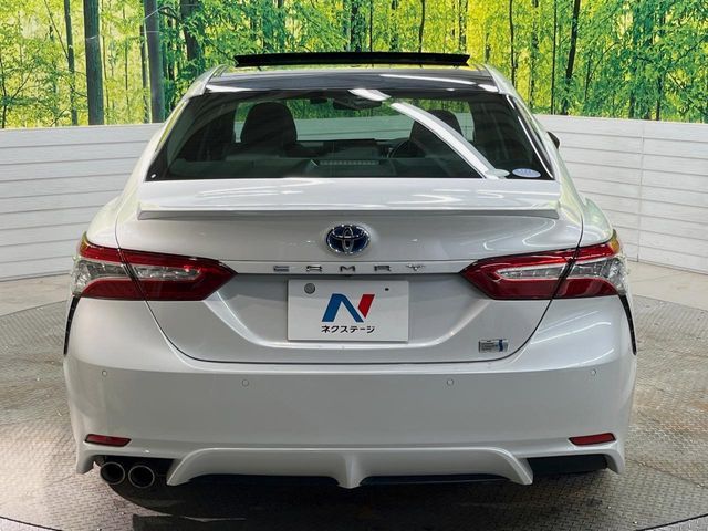 TOYOTA CAMRY HYBRID 2019