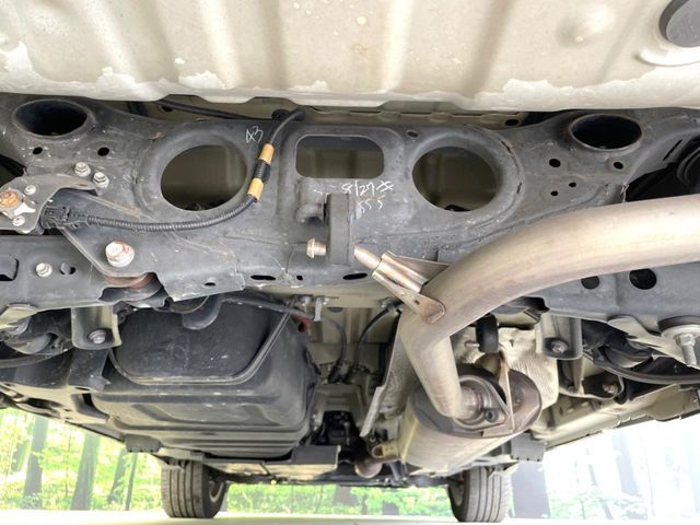 TOYOTA HARRIER 2WD 2014