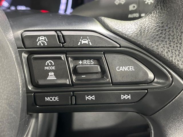 TOYOTA YARIS CROSS 2025