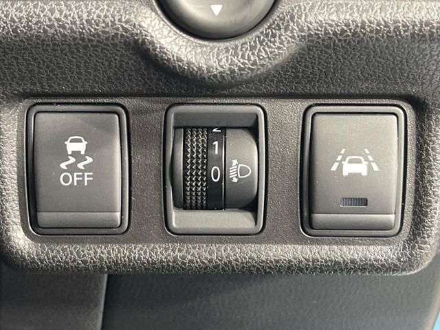 NISSAN NOTE 4WD 2015