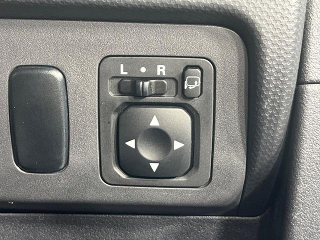 MITSUBISHI TOPPO 4WD 2009