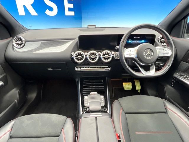 MERCEDES BENZ MERCEDES BENZ GLA class 2020