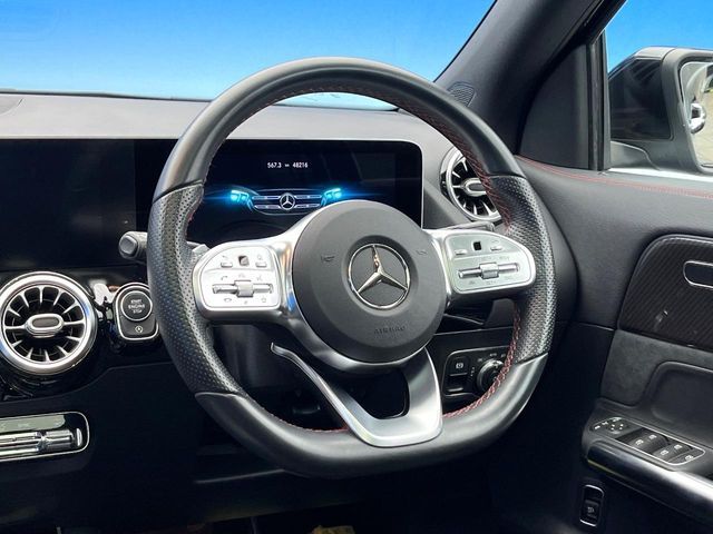 MERCEDES BENZ MERCEDES BENZ GLA class 2020