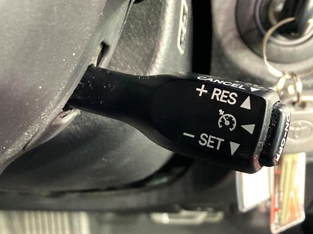 TOYOTA FJ CRUISER 4WD 2011