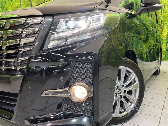 TOYOTA ALPHARD 2017