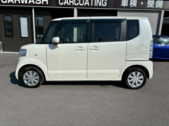 HONDA N BOX 2017