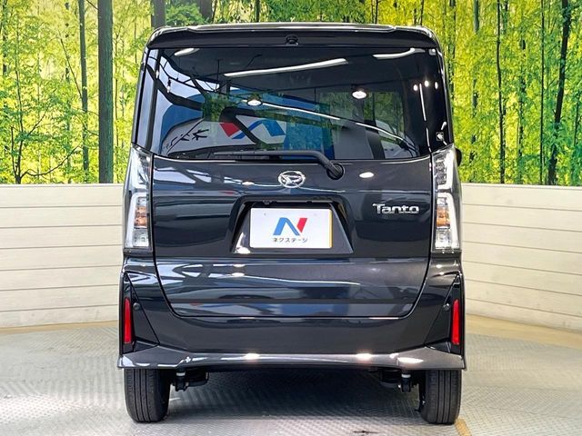 DAIHATSU TANTO CUSTOM 2024