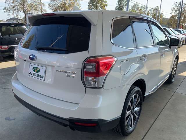 SUBARU FORESTER 2016