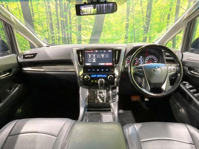 TOYOTA ALPHARD 2017