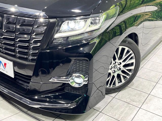 TOYOTA ALPHARD 2017