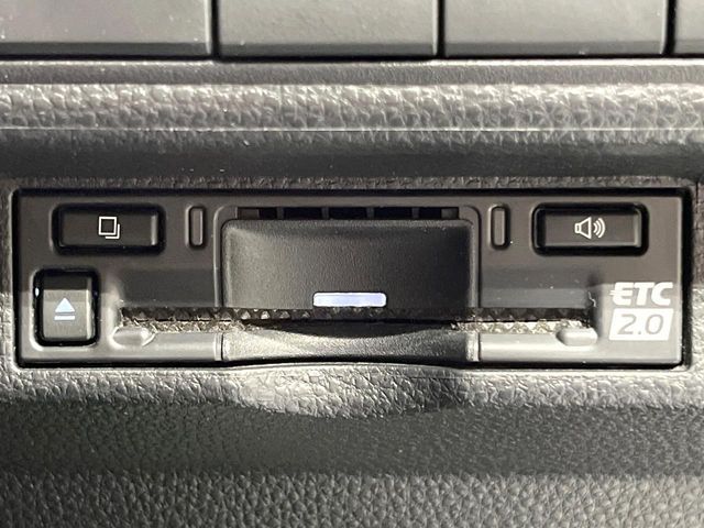 TOYOTA COROLLA TOURING HYBRID 2022