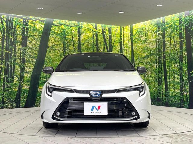 TOYOTA COROLLA TOURING HYBRID 2022