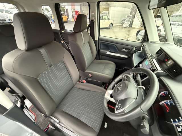 TOYOTA ROOMY 4WD 2021